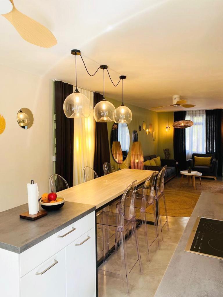 Flic-en-Flacq Sweet Beach Apt-Pool, Terrace, Ground Floor, Few Steps From Beach! מראה חיצוני תמונה